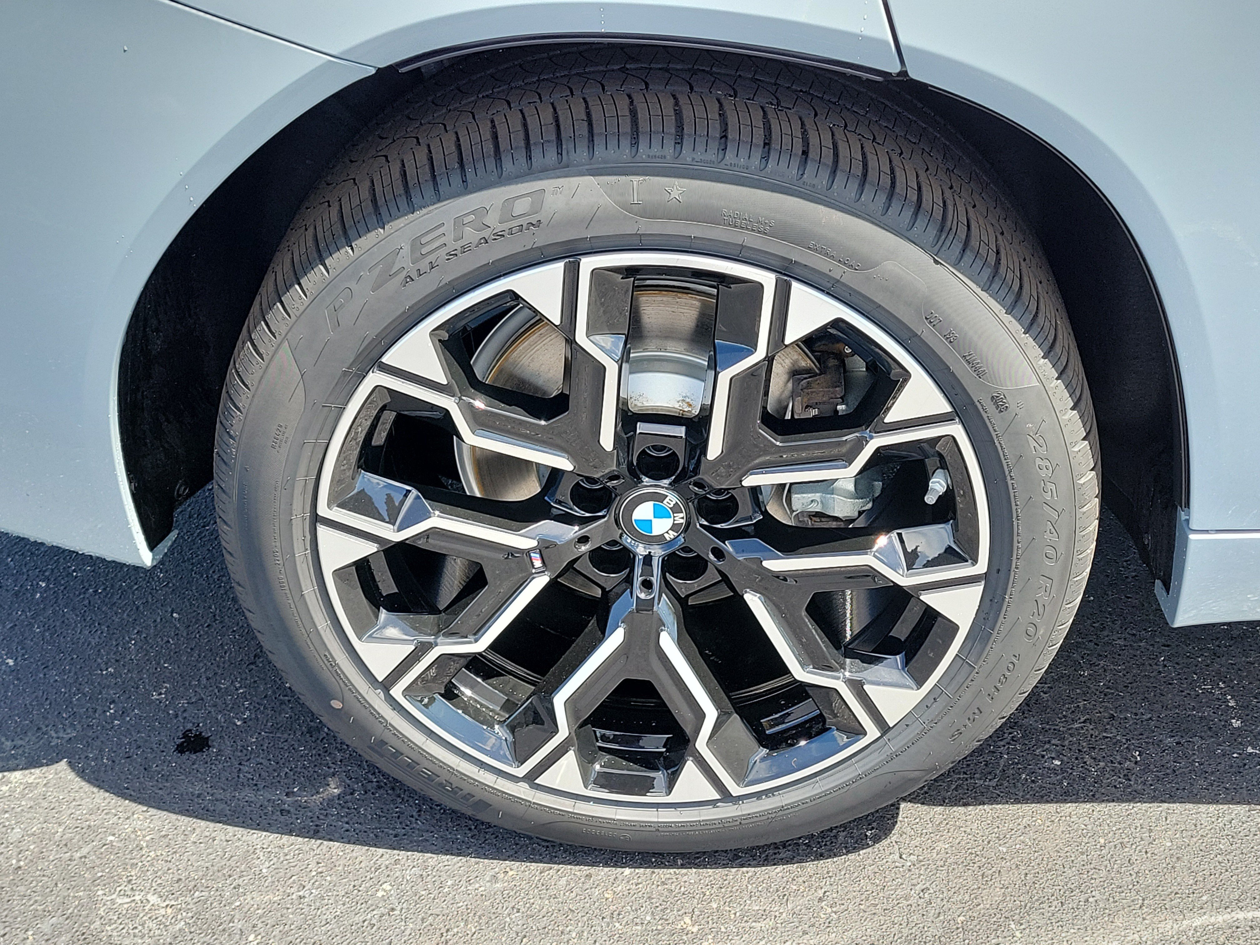 New 2026 BMW X3 xDrive30i w/ M Sport Package AWD/4WD image 5