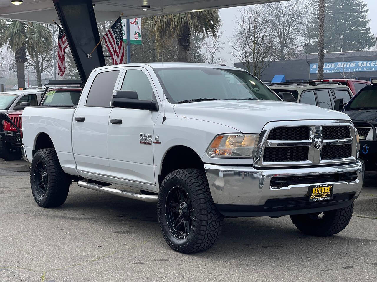 Used 2015 RAM 2500 Tradesman w/ Chrome Appearance Group image 51