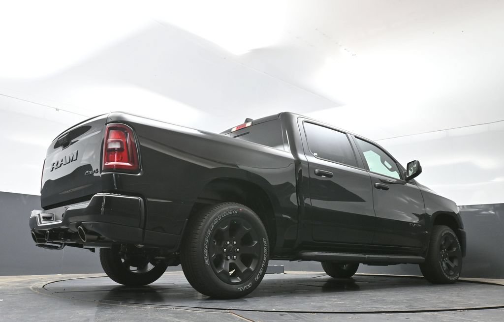 New 2026 RAM 1500 Express AWD/4WD image 38