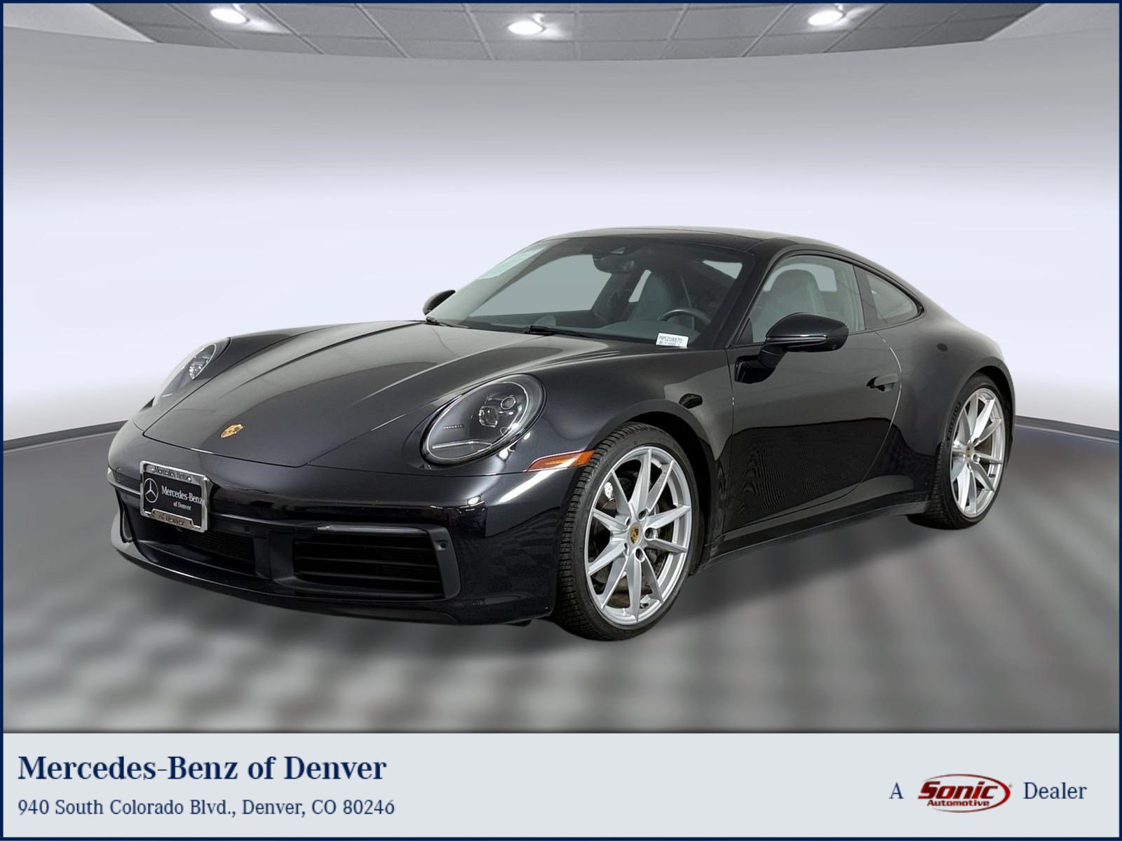 Used 2024 Porsche 911 Carrera RWD image 1