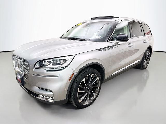 Used 2021 Lincoln Aviator Reserve w/ Equipment Group 202A image 3