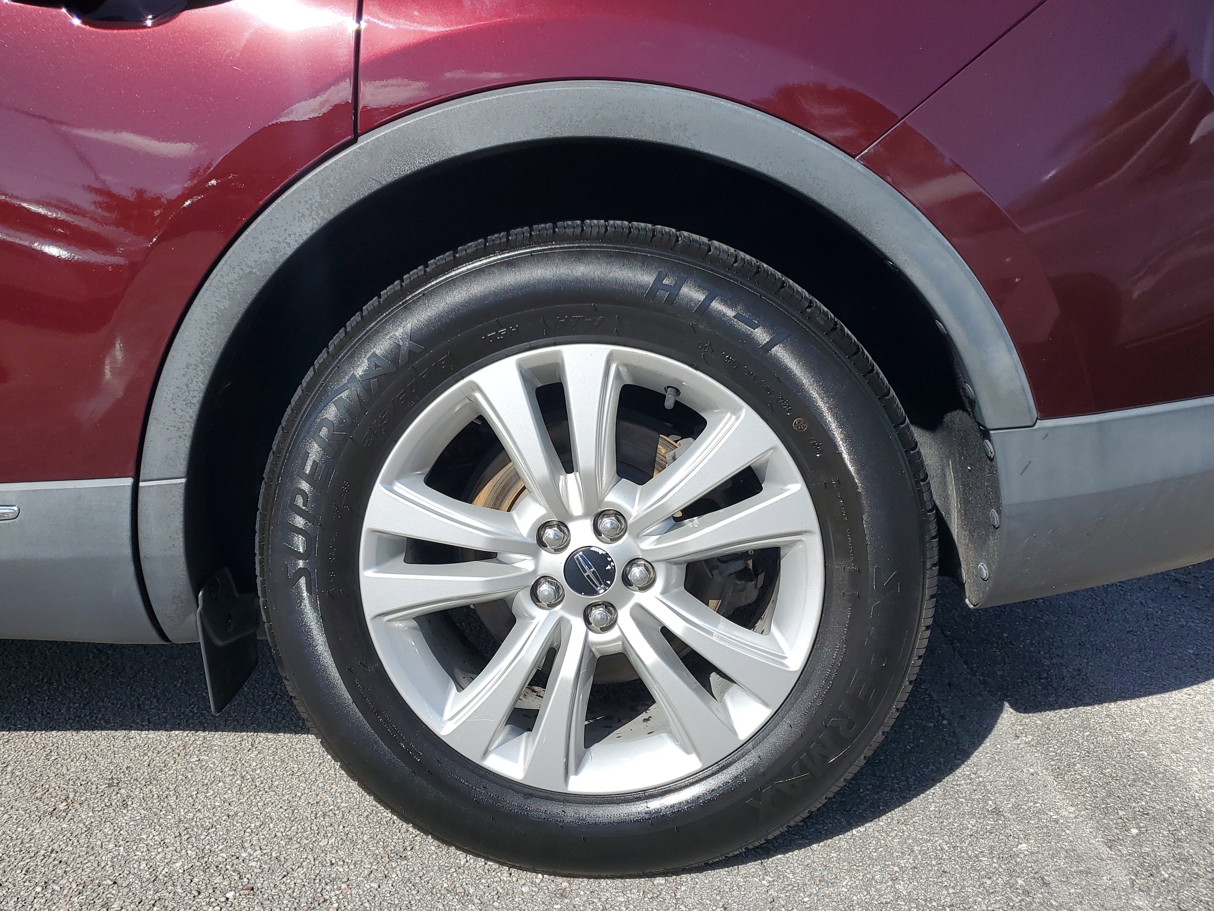 Used 2017 Lincoln MKX Premiere image 6