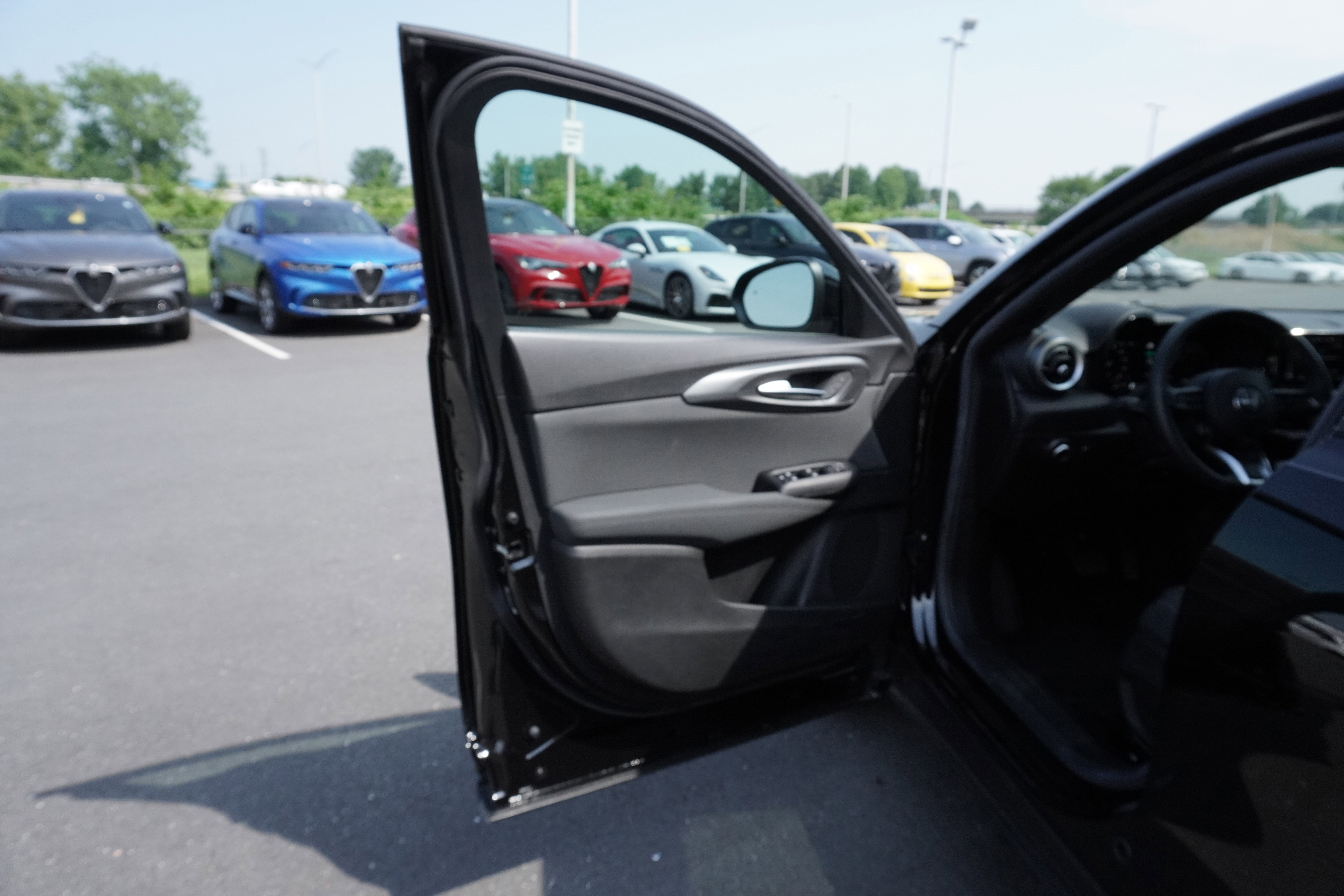 Used 2024 Alfa Romeo Tonale Ti image 14