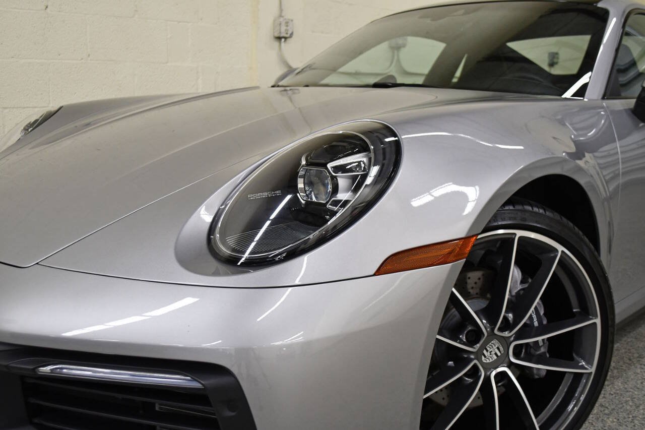Used 2022 Porsche 911 Carrera w/ Premium Package RWD image 35