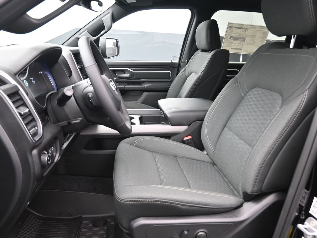 New 2026 RAM 1500 2WD Crew Cab image 14