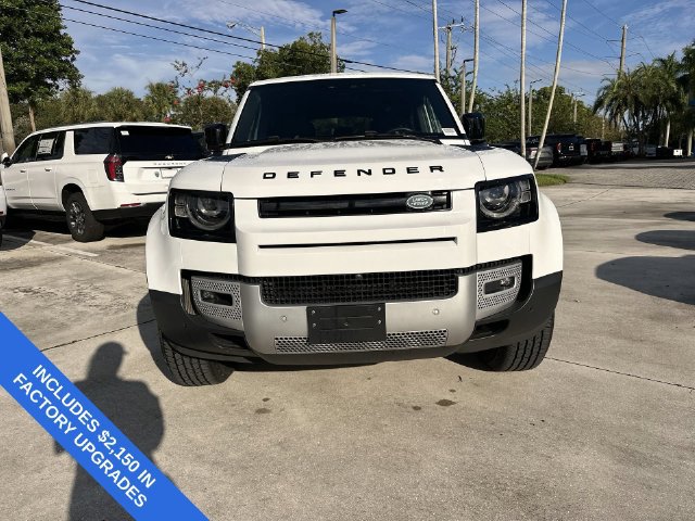 Used 2025 Land Rover Defender 110 S AWD/4WD image 19