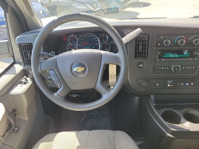 Used 2024 Chevrolet Express 3500 LT w/ LT Preferred Equipment Group RWD image 17