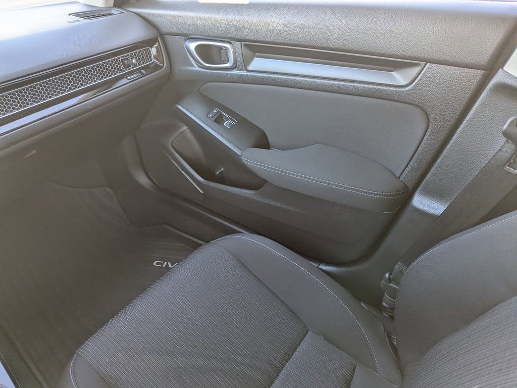 Used 2023 Honda Civic LX image 13