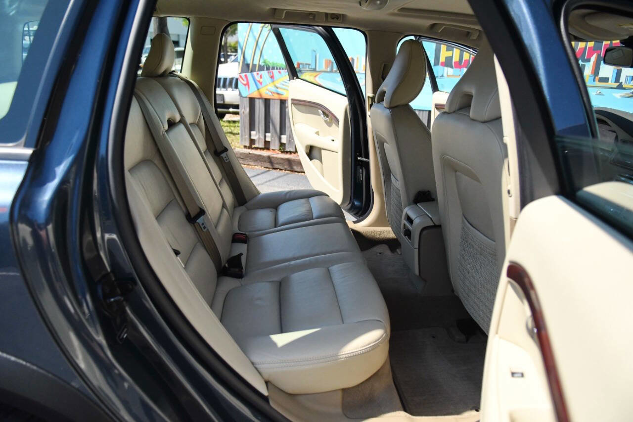 Used 2008 Volvo XC70 3.2 AWD/4WD image 36
