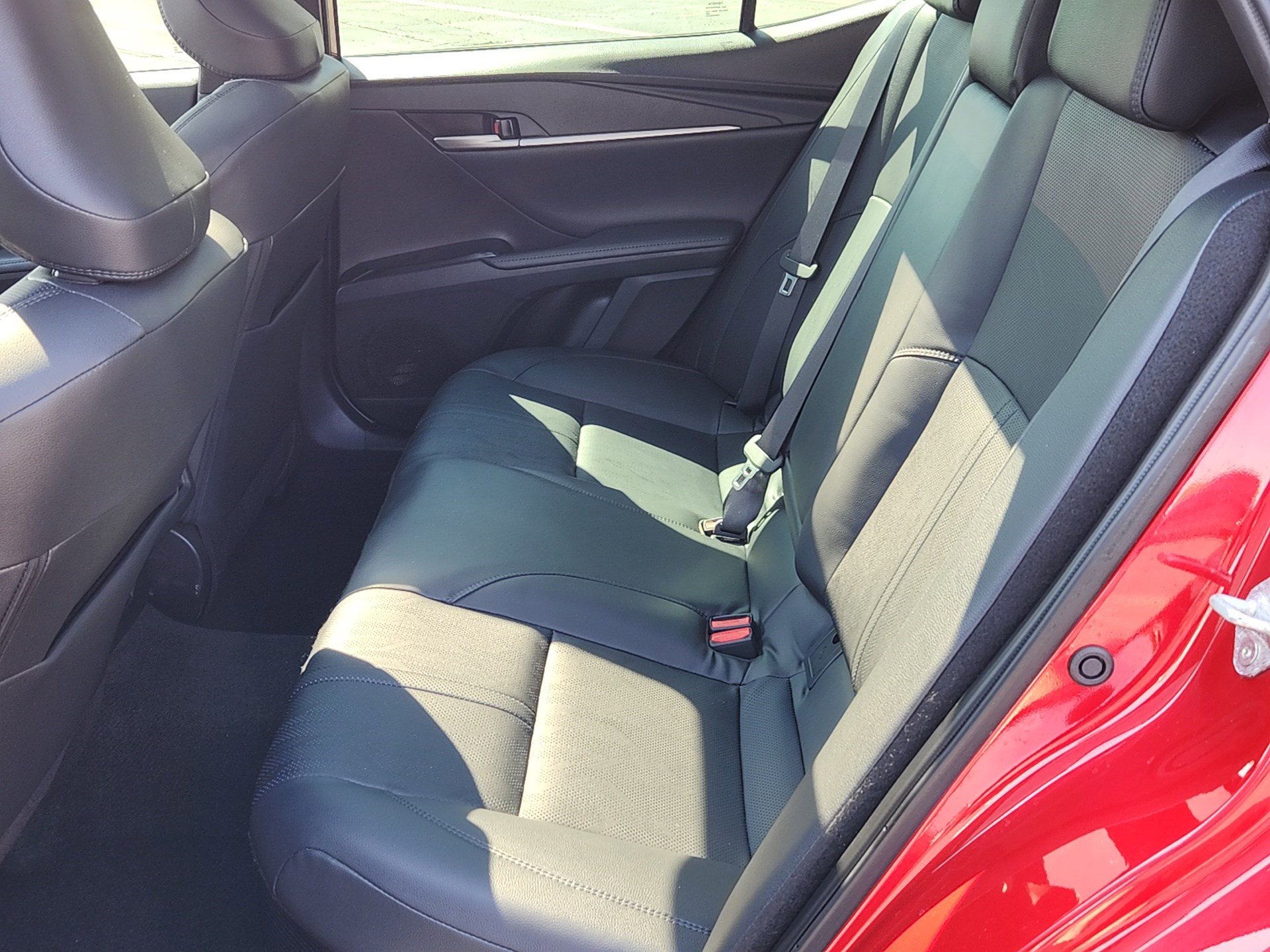 Used 2025 Toyota Camry XSE image 26