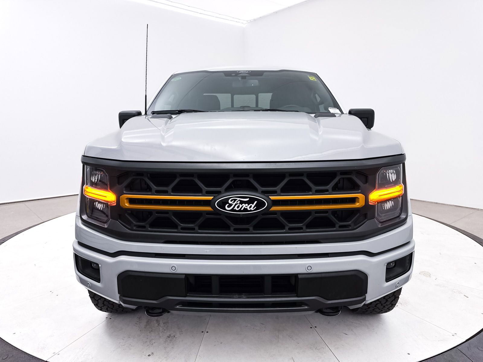 Used 2025 Ford F150 Tremor w/ Tow/Haul Package image 15