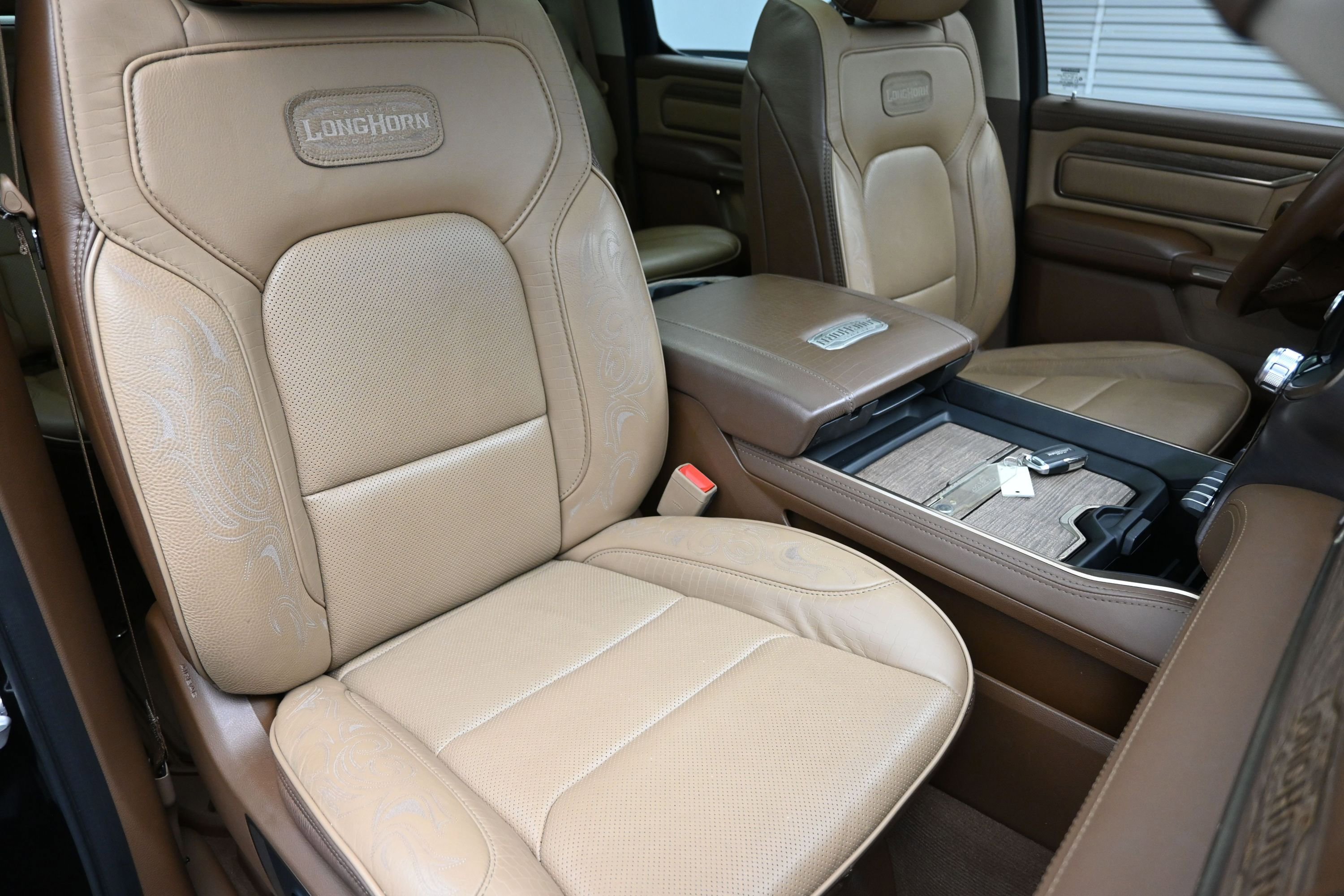 Used 2020 RAM 1500 Limited AWD/4WD image 41