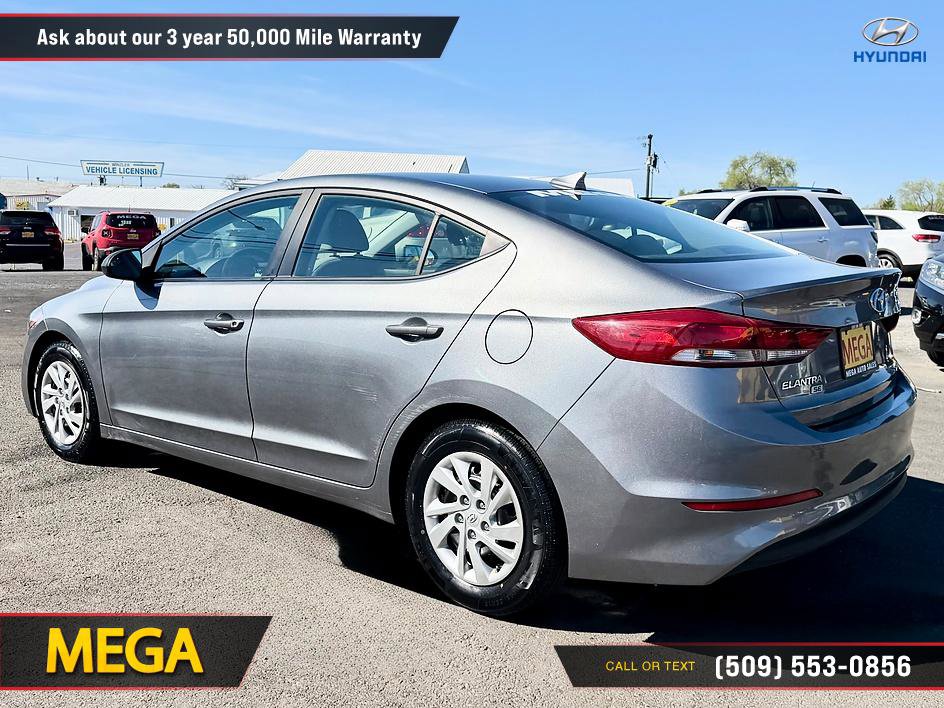Used 2017 Hyundai Elantra SE image 8