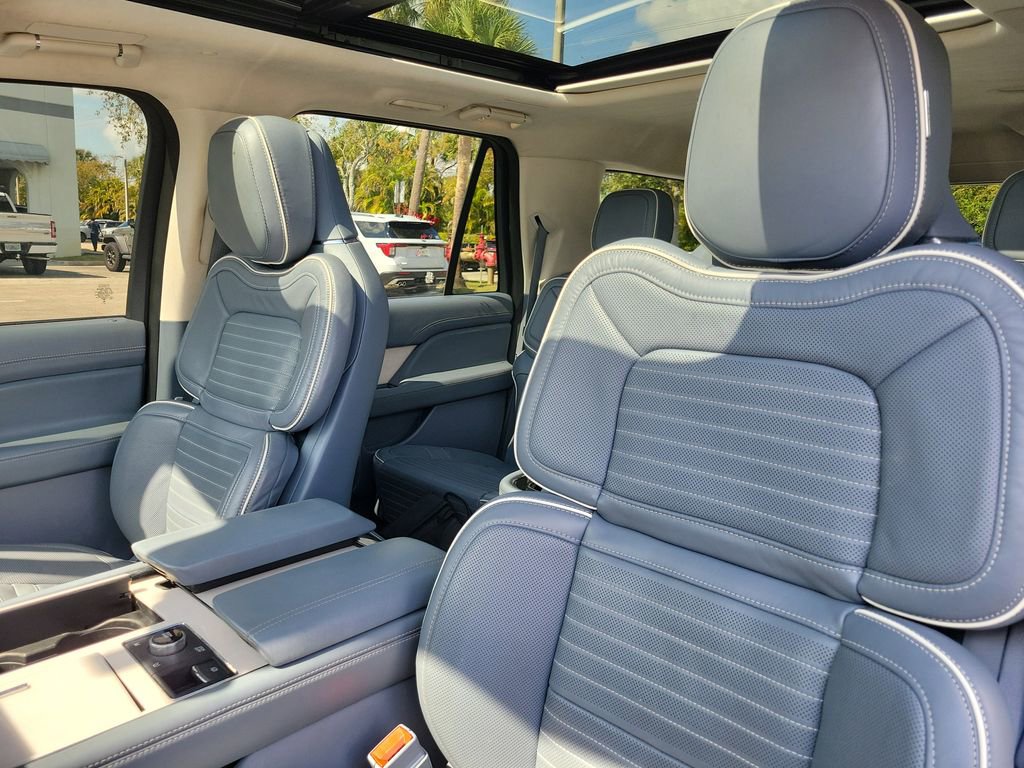 Certified 2024 Lincoln Navigator L Black Label image 26