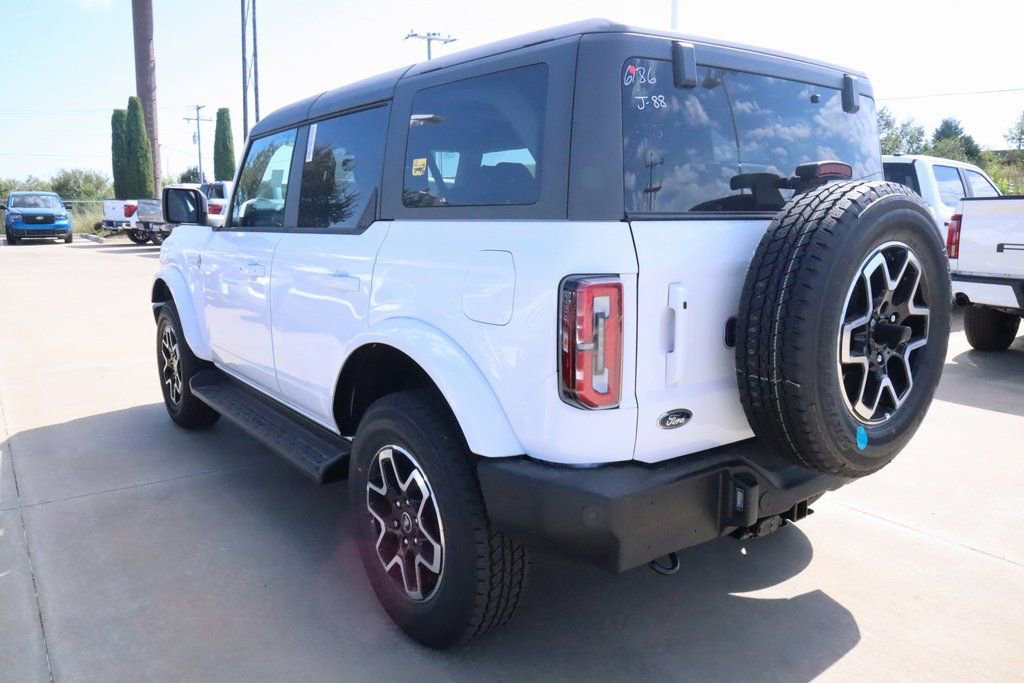 New 2025 Ford Bronco Outer Banks image 23