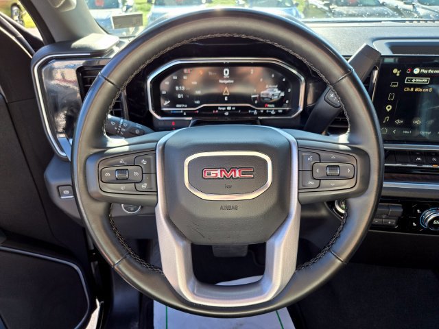 Used 2025 GMC Sierra 1500 SLT AWD/4WD image 32