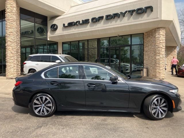 Used 2025 BMW 330i xDrive Sedan w/ Convenience Package image 2