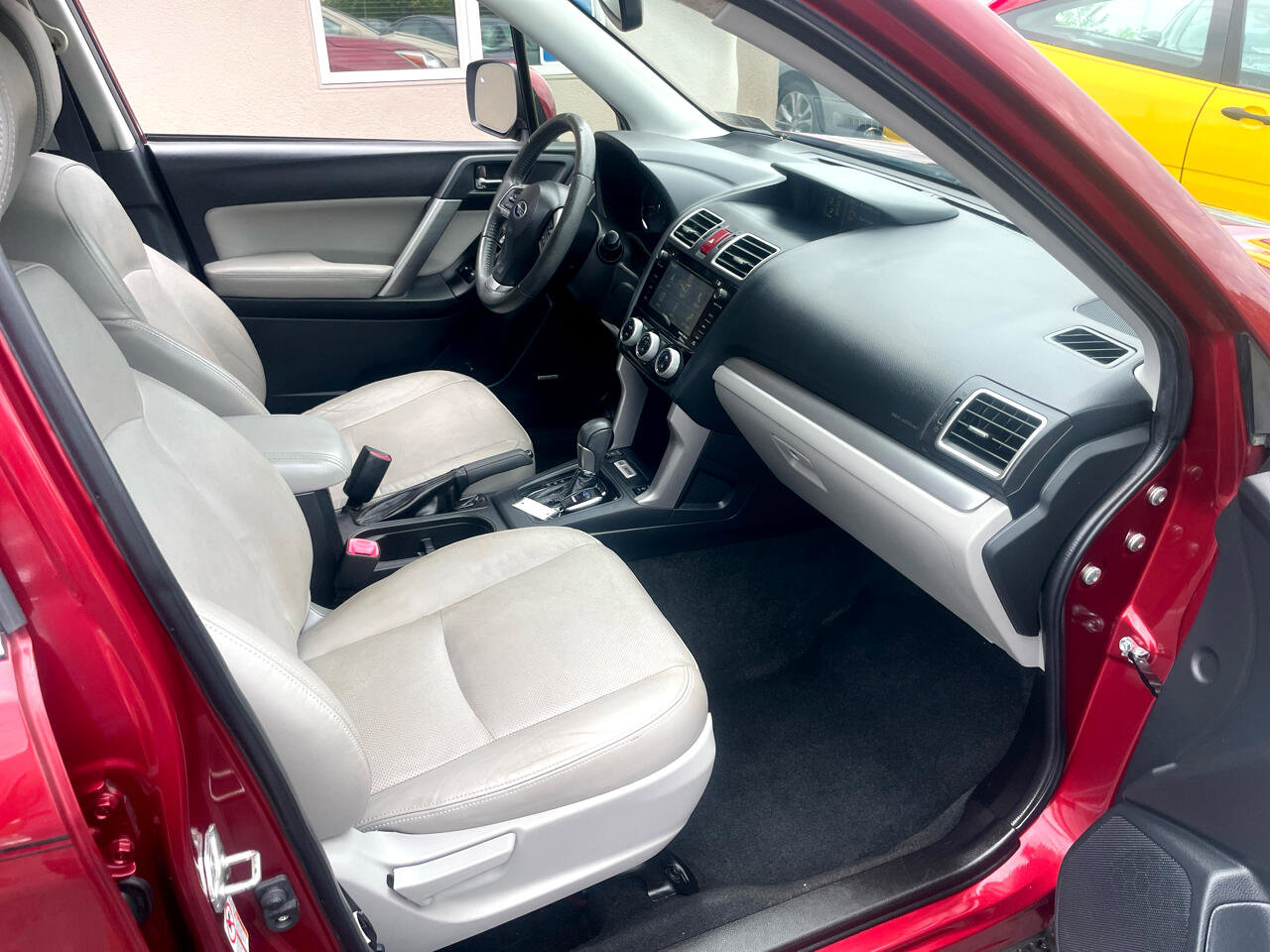 Used 2016 Subaru Forester 2.5i Touring w/ Eyesight & Navigation System image 31