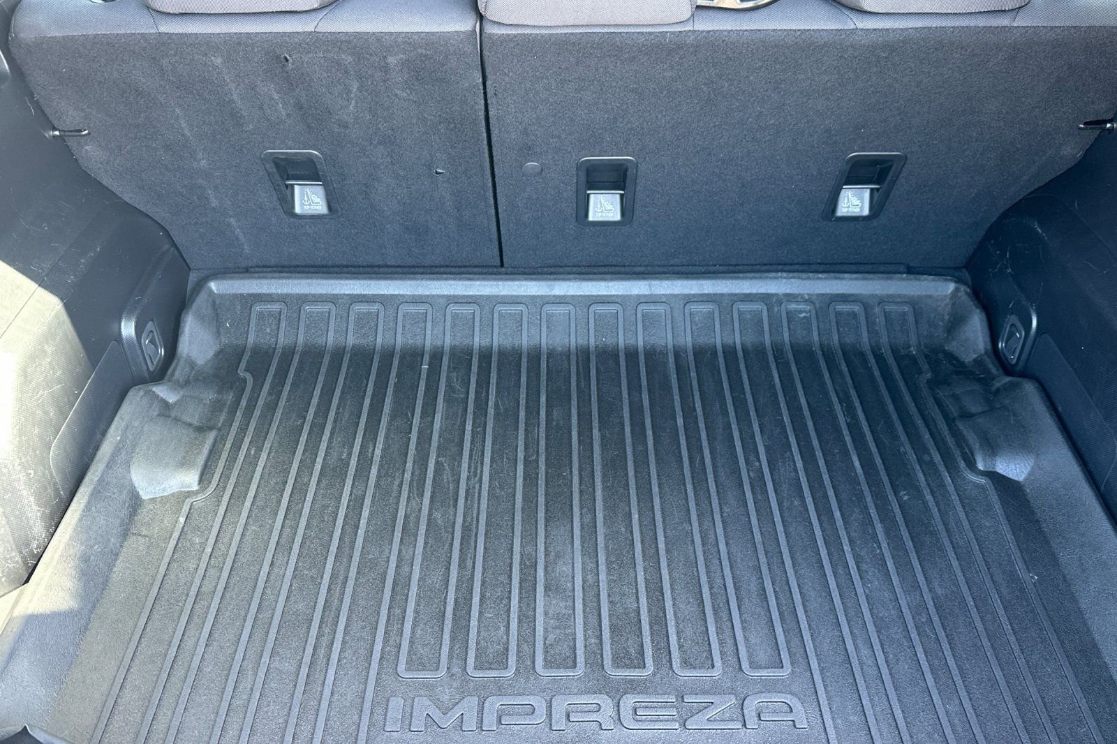 Used 2025 Subaru Impreza 2.0i AWD/4WD image 16