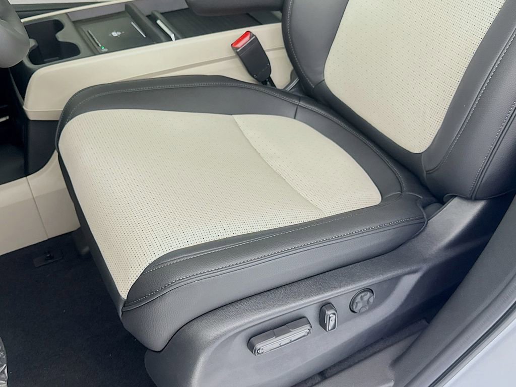 New 2026 Honda Odyssey Elite image 23