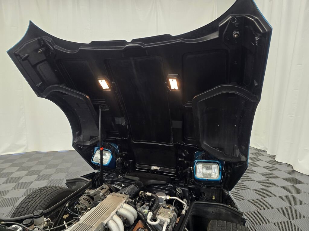 Used 1988 Chevrolet Corvette Convertible image 40