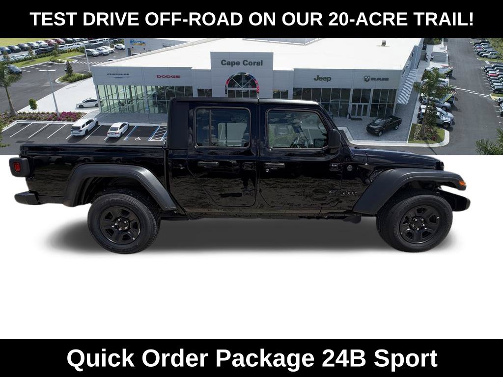New 2026 Jeep Gladiator Sport AWD/4WD image 3