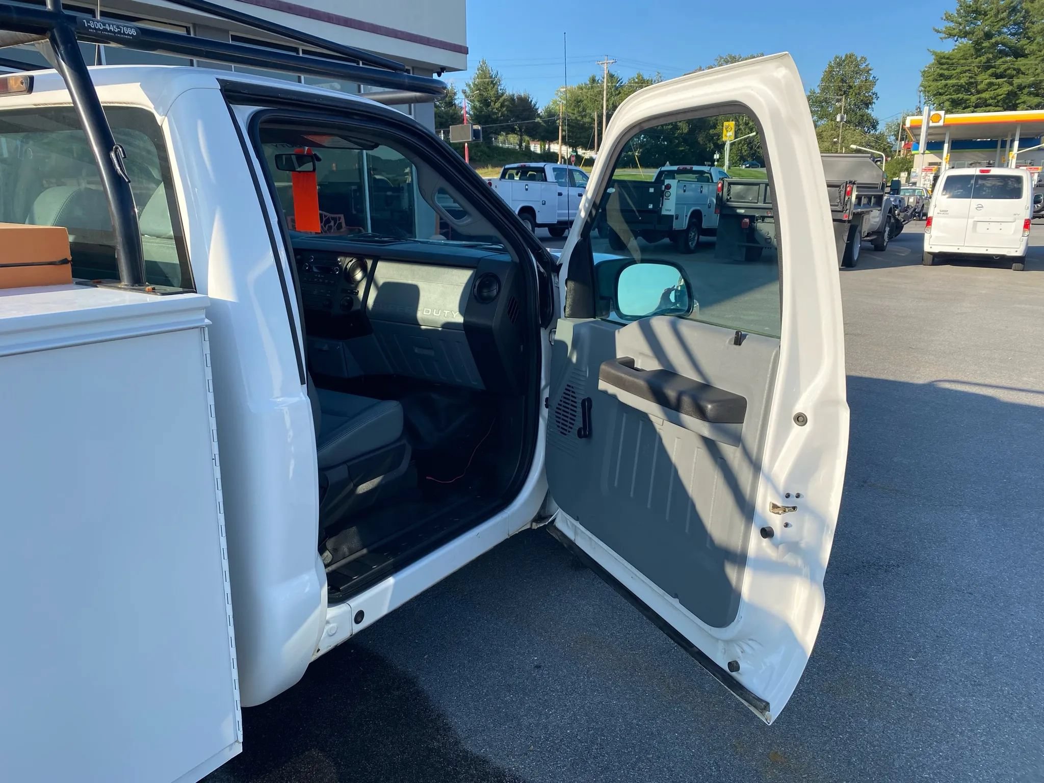 Used 2011 Ford F250 XL RWD image 16
