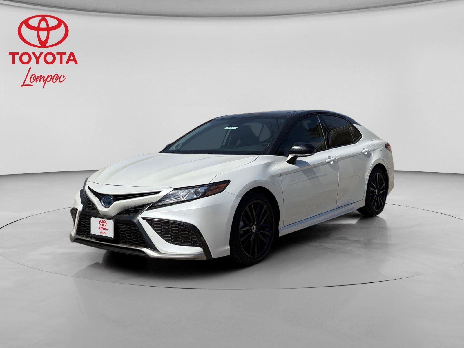 Used 2024 Toyota Camry XSE image 1