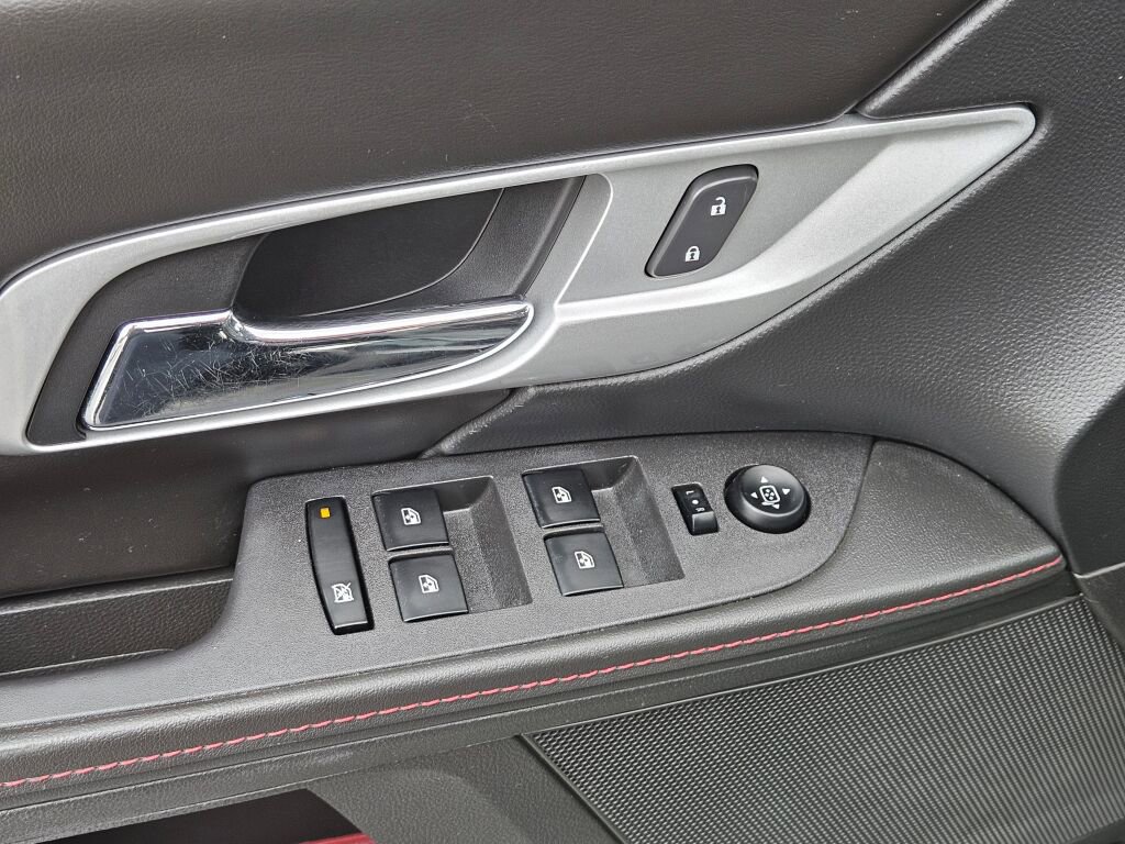 Used 2013 GMC Terrain SLT w/ LPO, Chrome Package image 18
