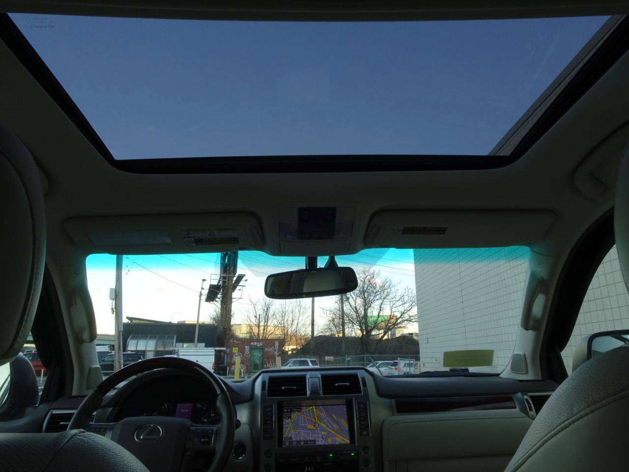 Used 2016 Lexus GX 460 w/ Premium Package image 16