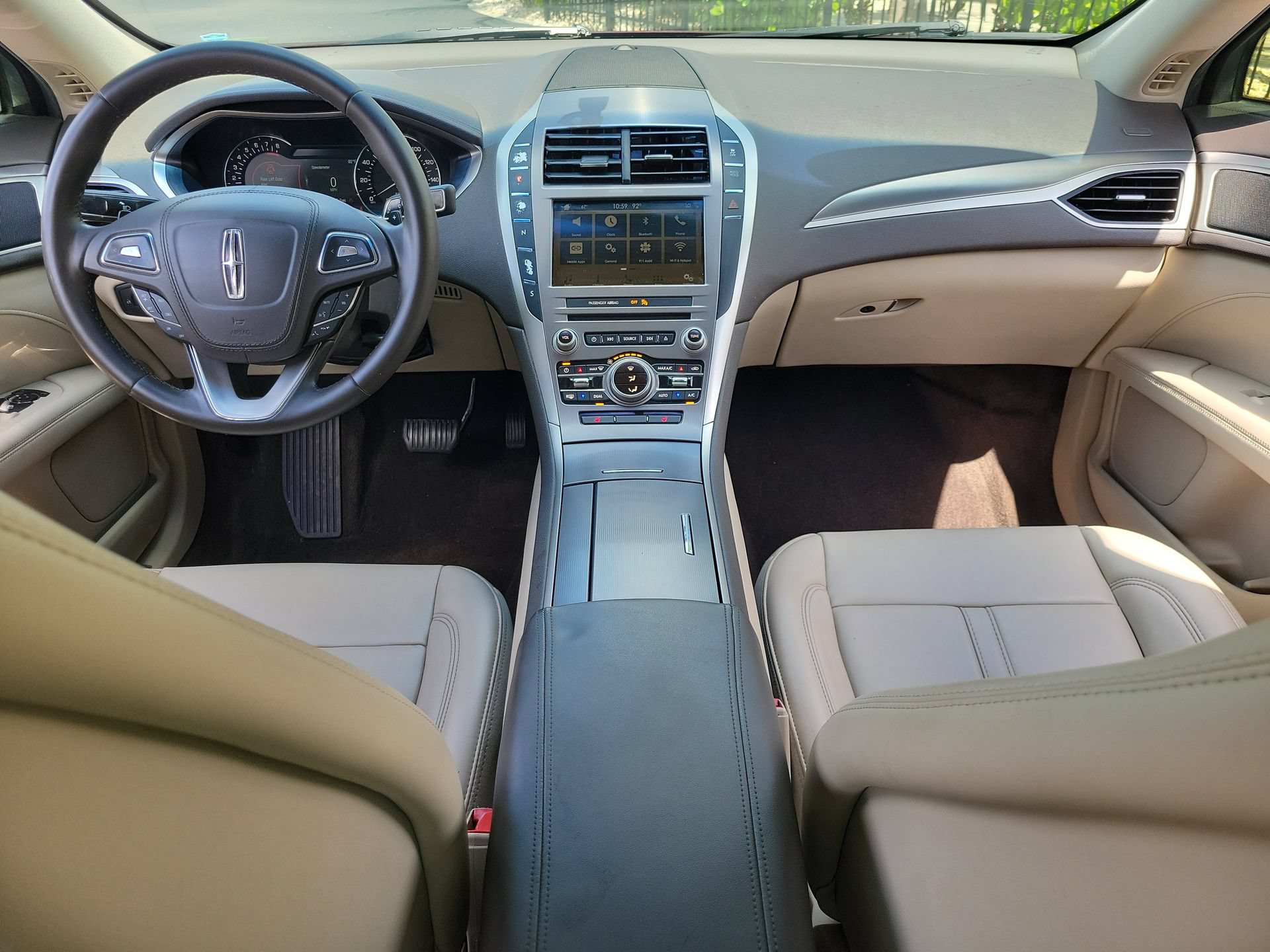 Used 2018 Lincoln MKZ Premiere FWD image 14