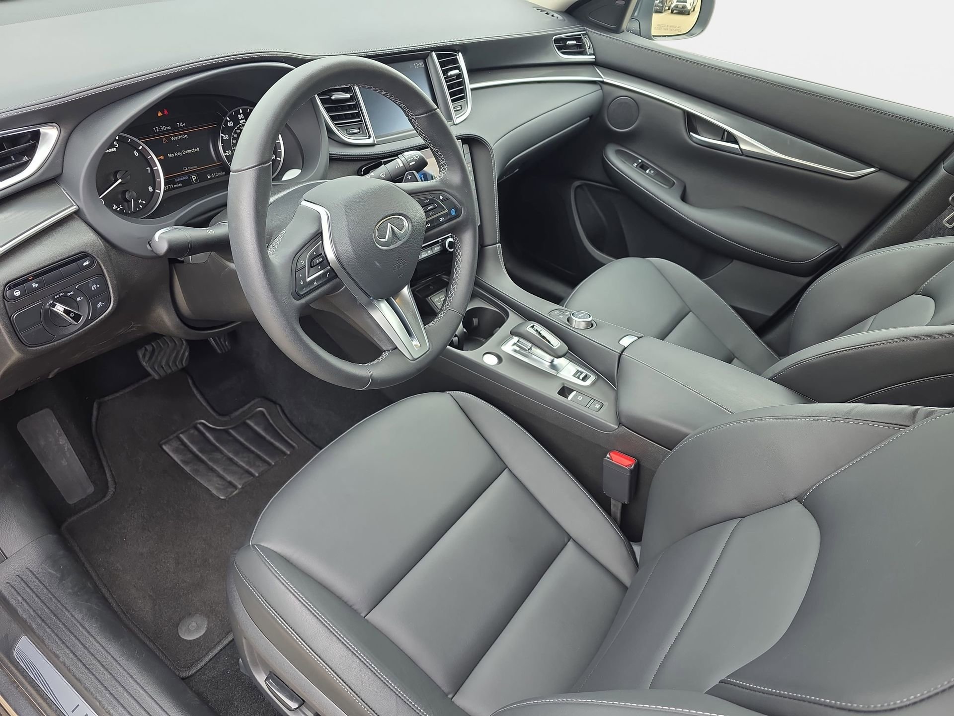 Certified 2025 INFINITI QX50 Pure image 16