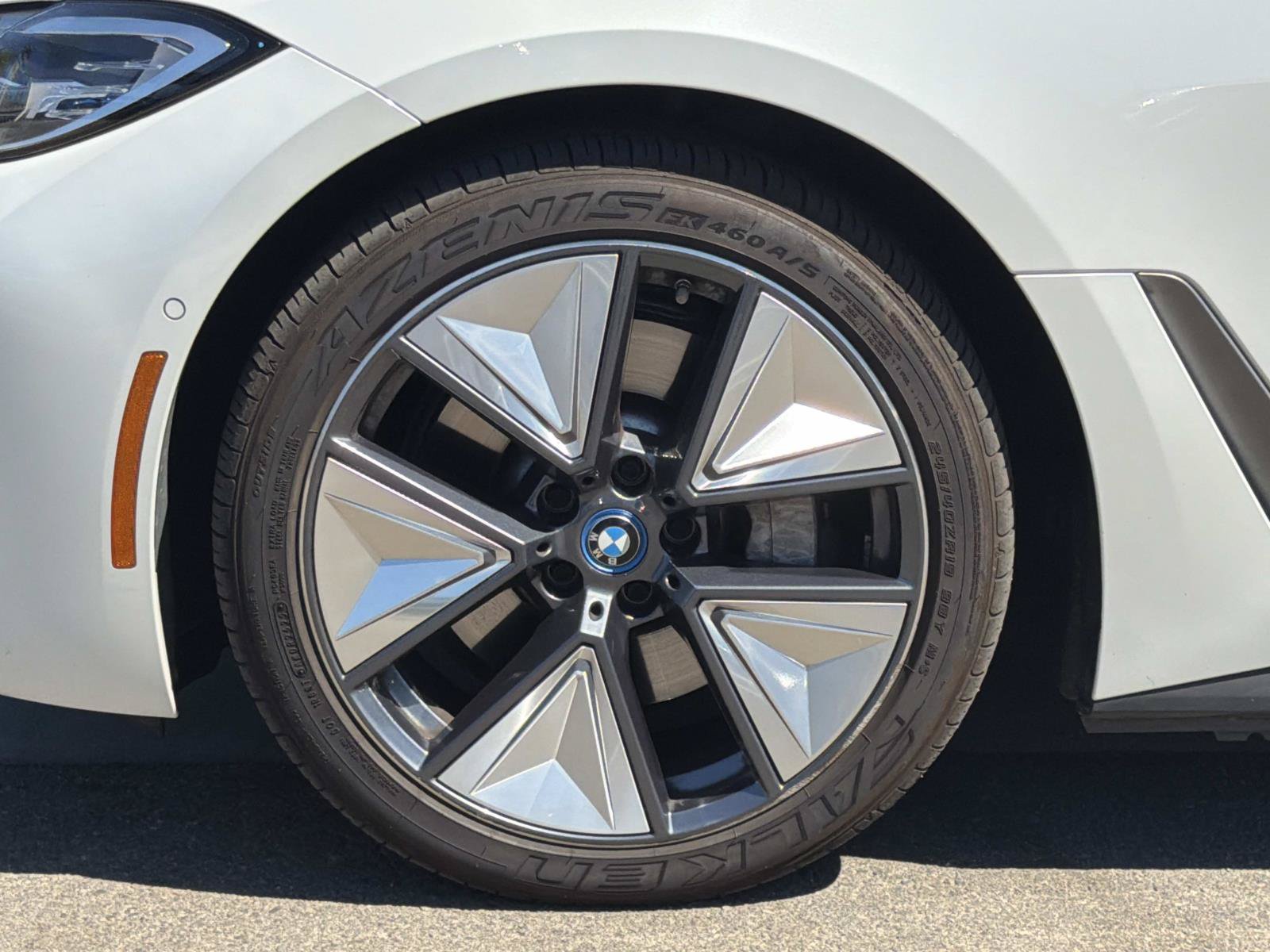 Used 2023 BMW i4 eDrive40 RWD image 27