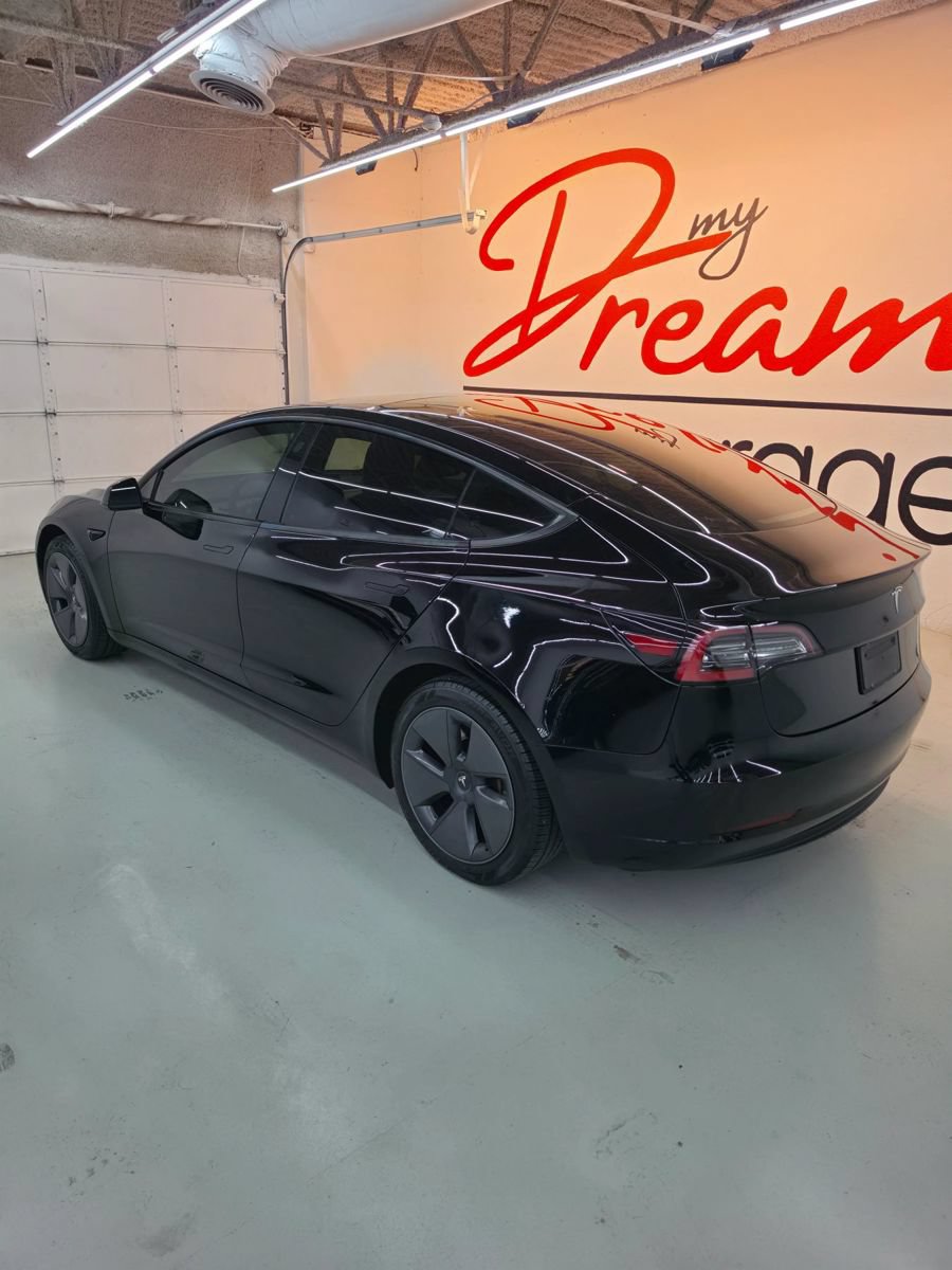 Used 2022 Tesla Model 3 RWD image 4