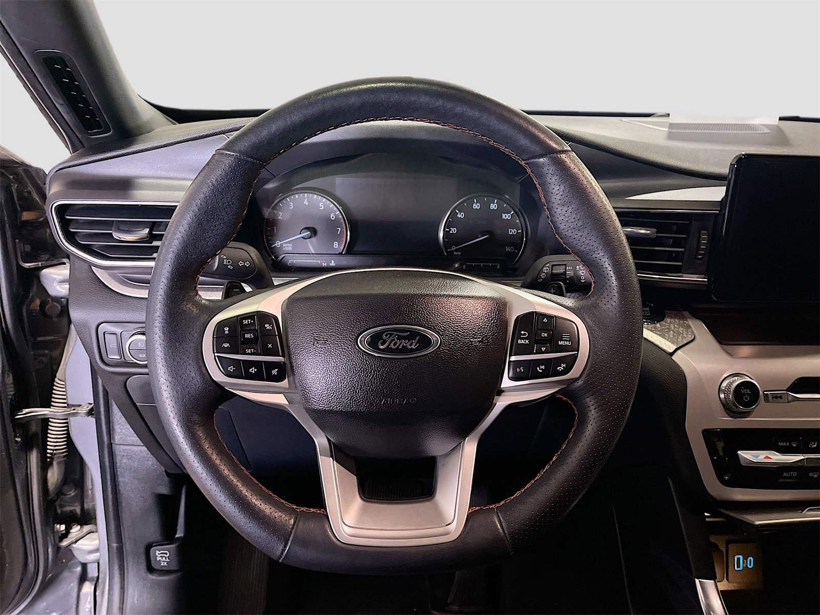 Used 2023 Ford Explorer Timberline w/ Timberline Technology Package image 11