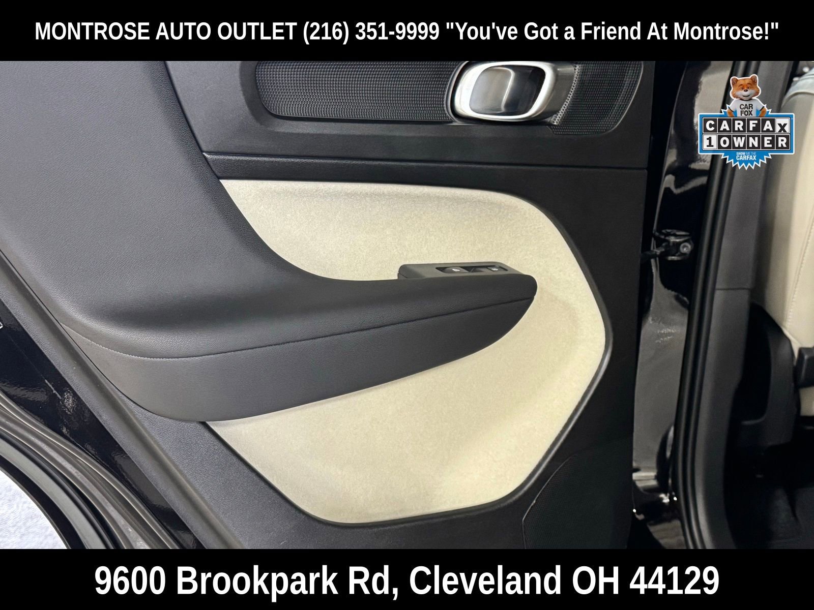 Used 2023 Volvo XC40 B5 Plus w/ Driver Assist Package image 33