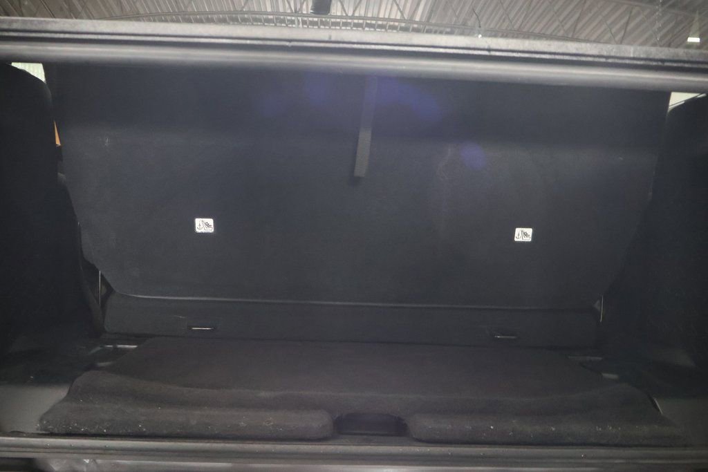 Used 2016 Jeep Wrangler Sahara image 12