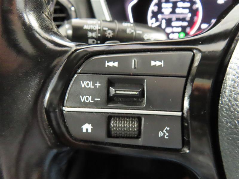 Used 2024 Honda Pilot Touring image 24