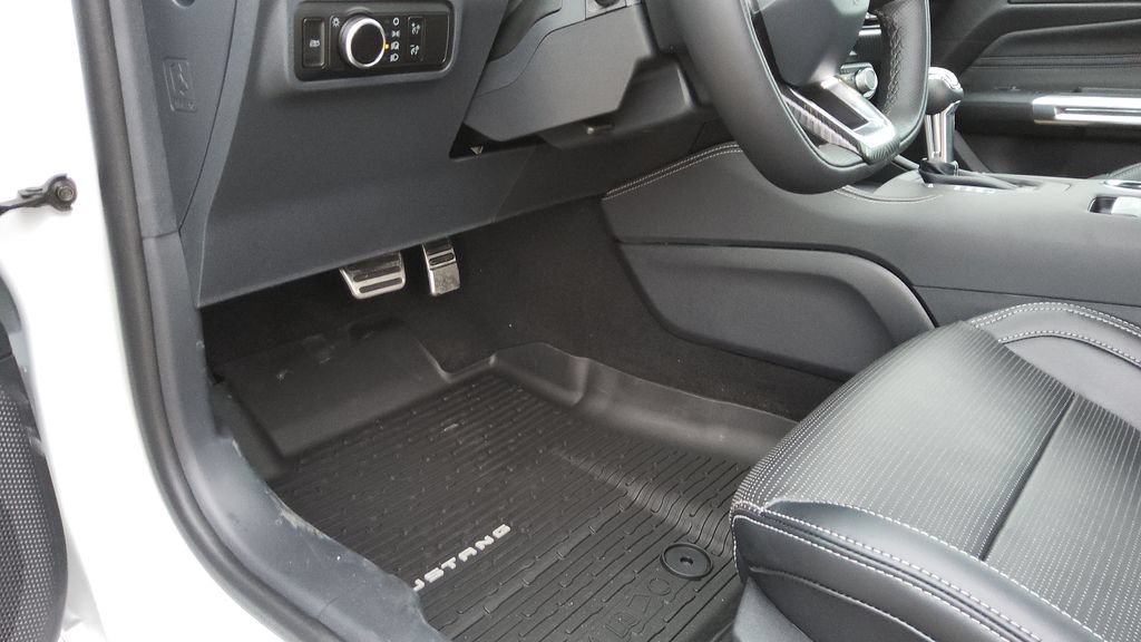 New 2026 Ford Mustang Premium RWD image 15