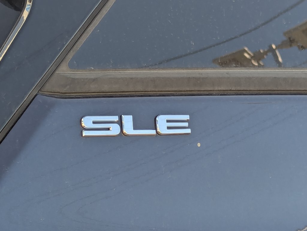 Used 2019 GMC Terrain SLE FWD image 4