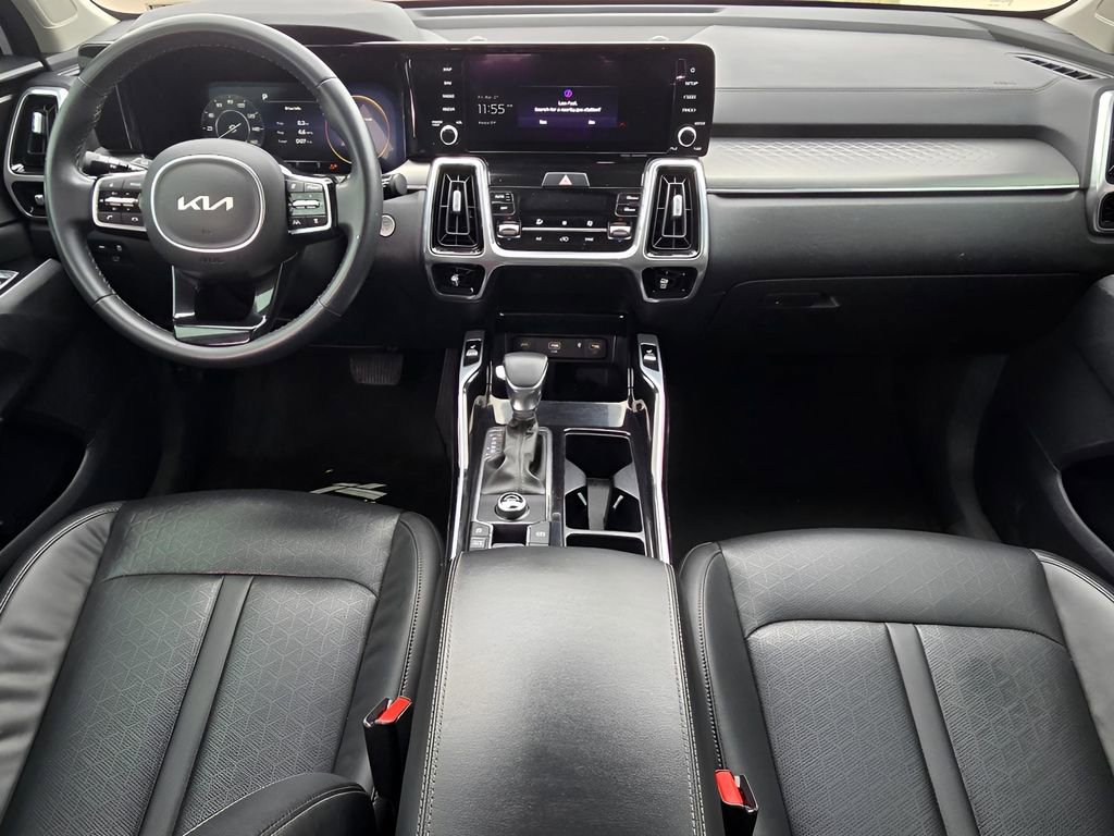 Used 2023 Kia Sorento SX image 17