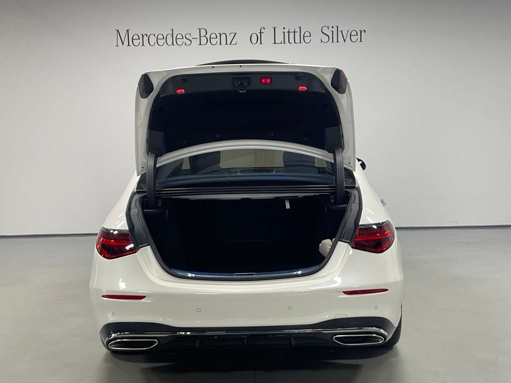Certified 2022 Mercedes-Benz S 500 4MATIC w/ AMG Line Package image 5