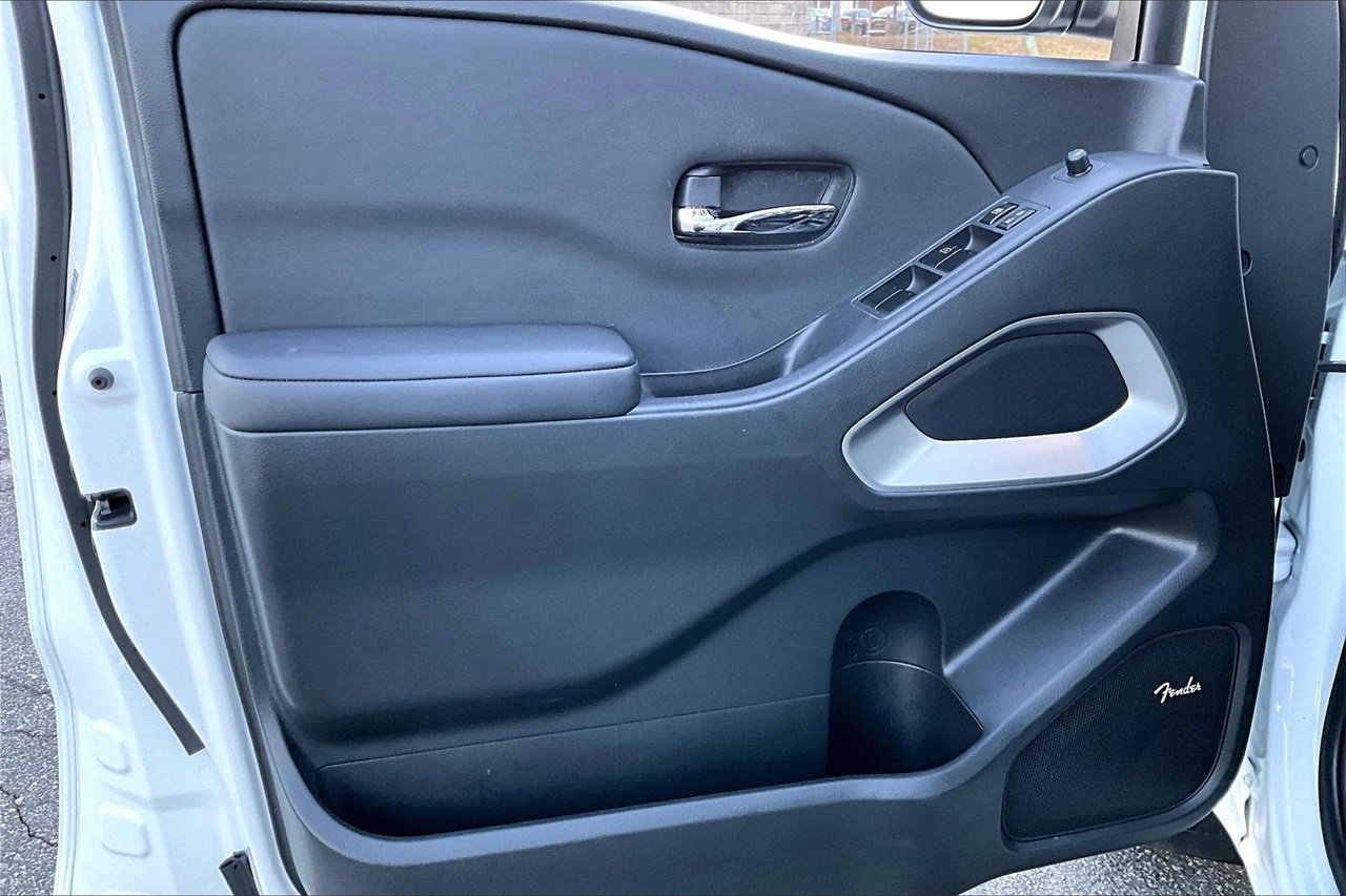 Used 2024 Nissan Frontier SL w/ Technology Package image 25