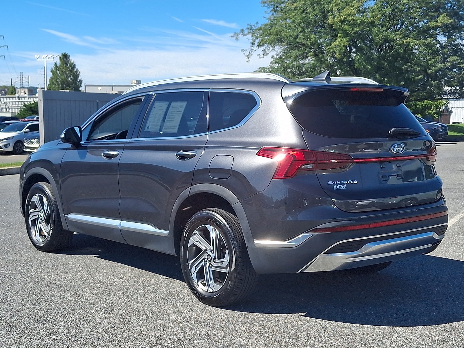 Certified 2023 Hyundai Santa Fe SEL w/ Premium Package AWD/4WD image 7