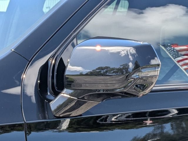 New 2026 Cadillac Escalade ESV Platinum Sport w/ LPO, ONYX Package AWD/4WD image 10