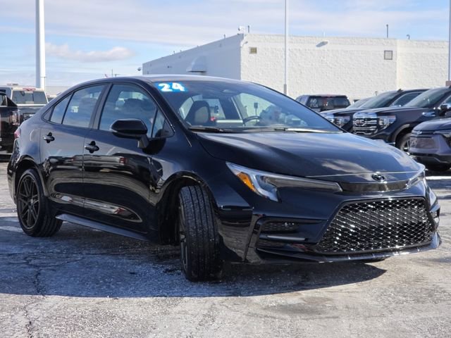 Used 2024 Toyota Corolla SE Nightshade w/ SE Convenience Package image 15