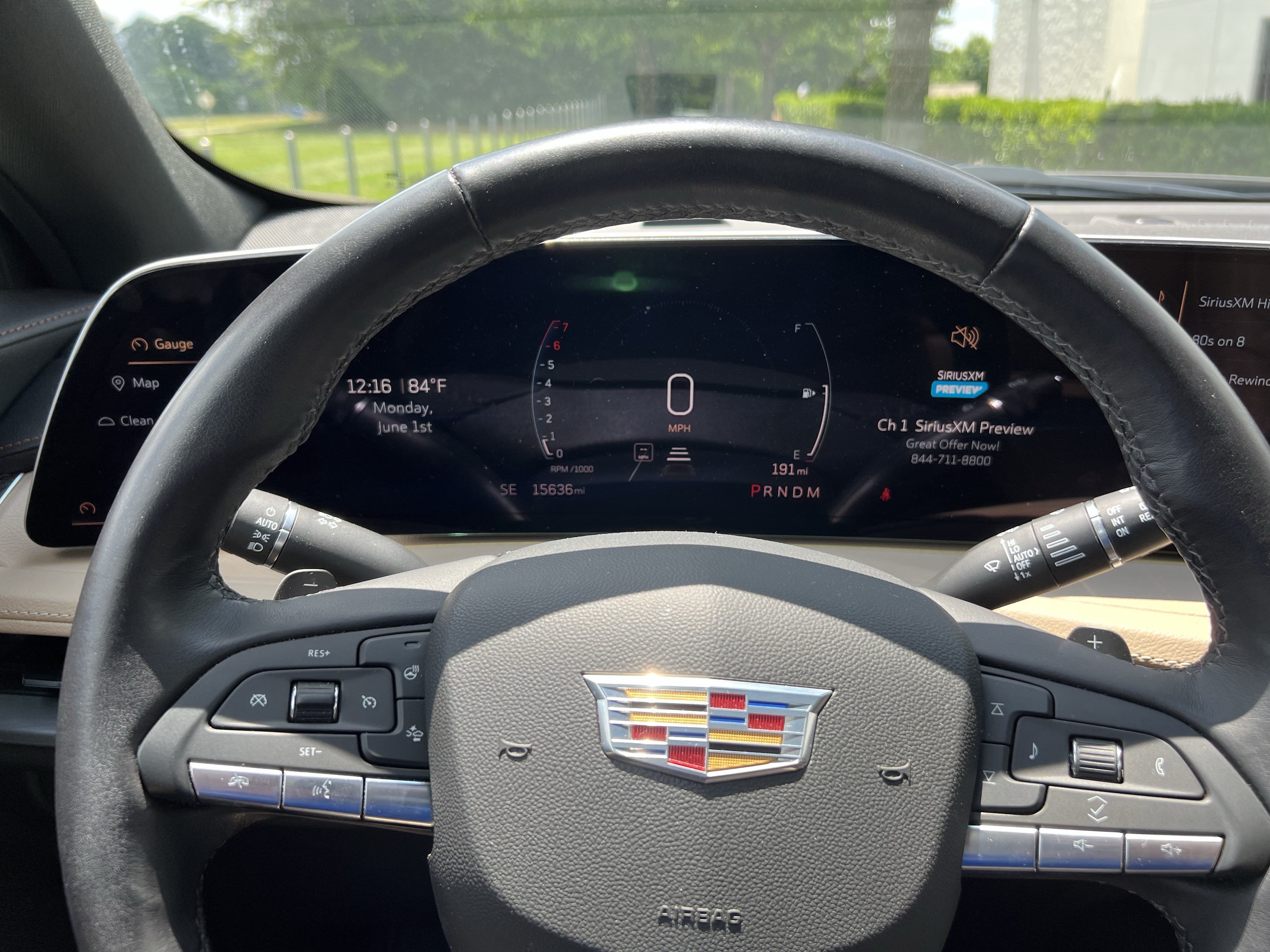Used 2025 Cadillac XT4 Premium Luxury FWD image 21