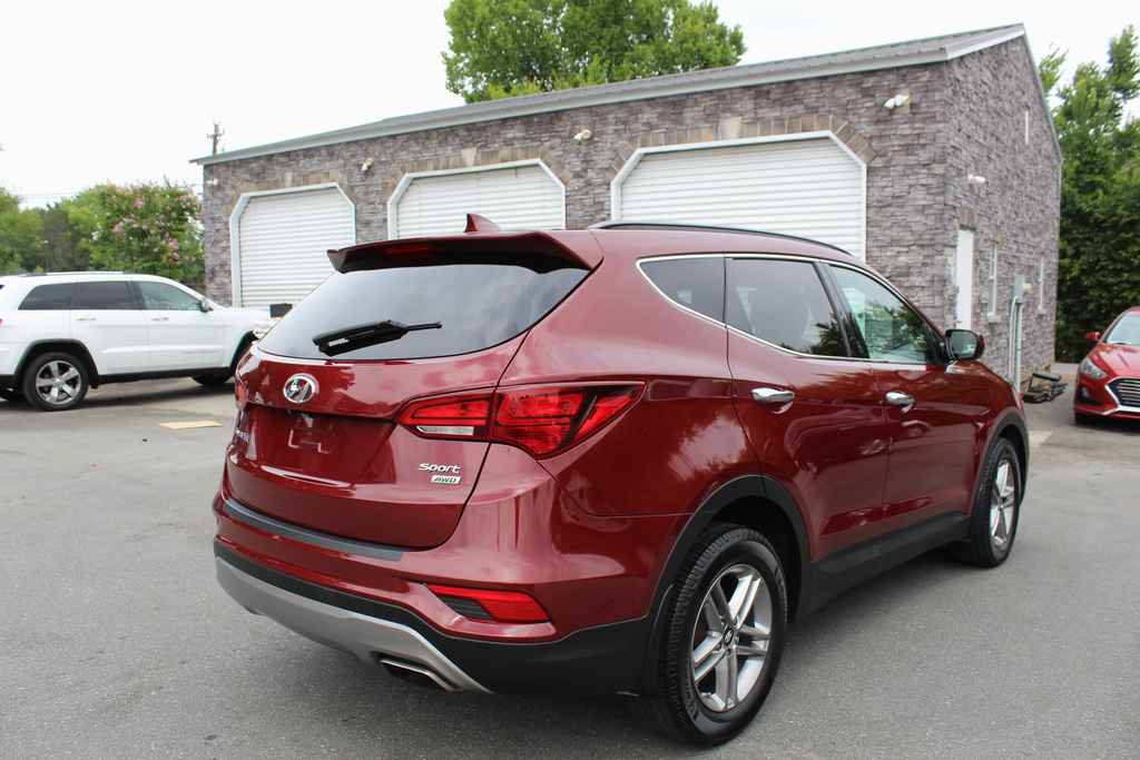 Used 2017 Hyundai Santa Fe Sport AWD/4WD image 5