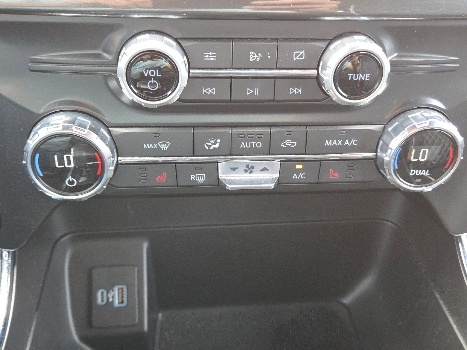 Used 2021 Ford F150 XLT w/ Equipment Group 302A High AWD/4WD image 36
