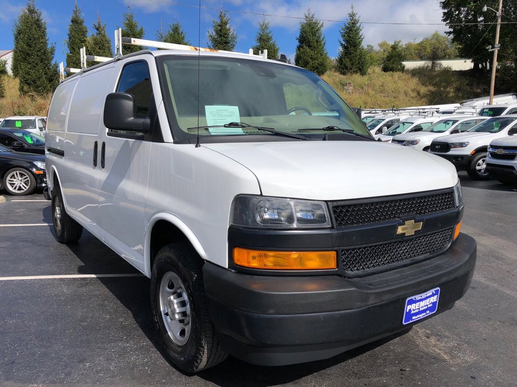 Used 2020 Chevrolet Express 3500 w/ Driver Convenience Package image 7